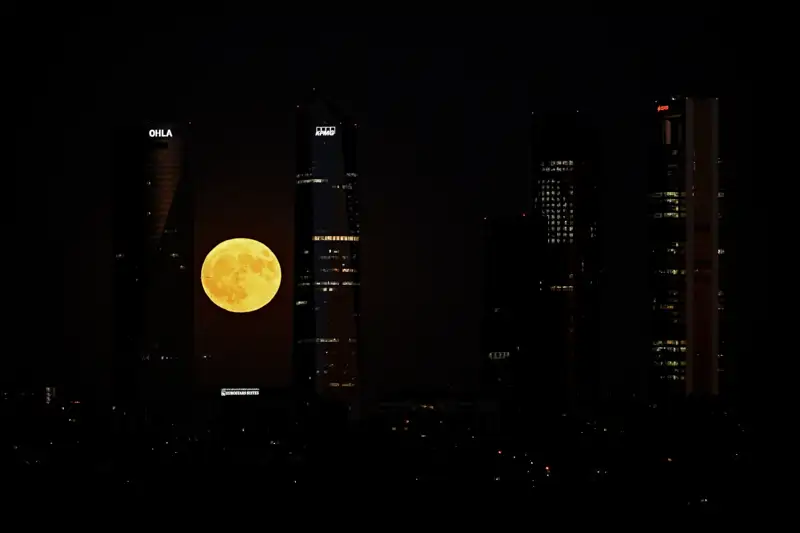 LA SUPERLUNA DE OCTUBRE